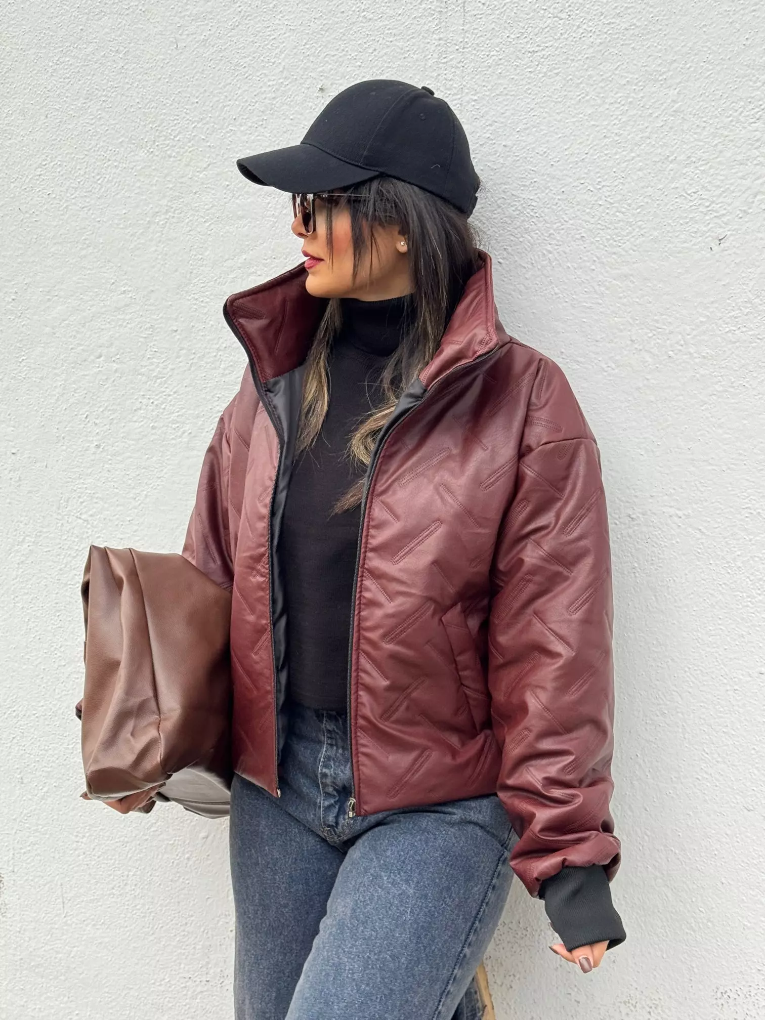 کاپشن چرم تیلور Teylor